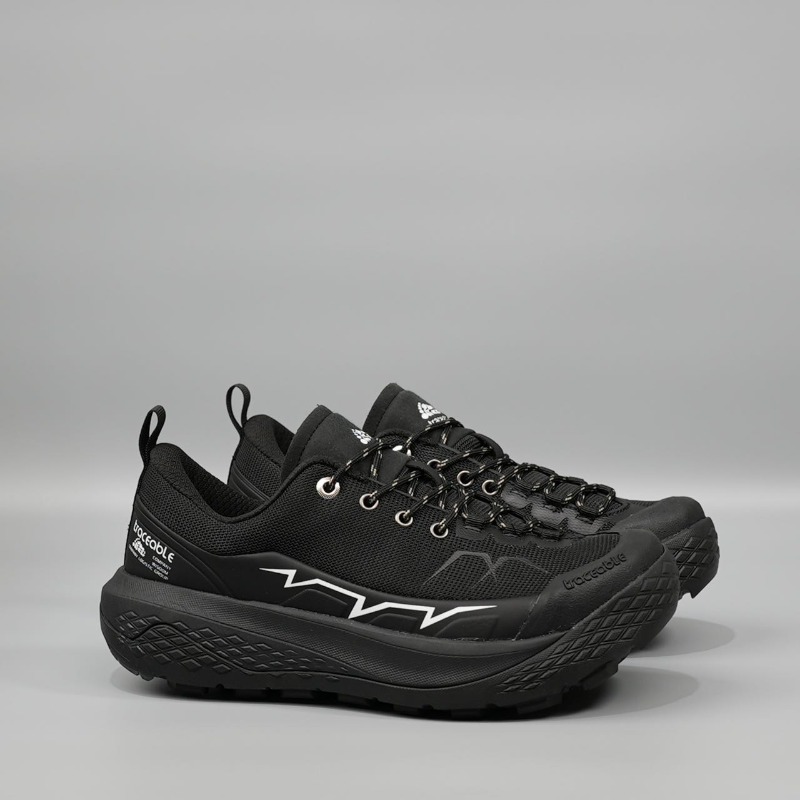 أحذية رياضية رجالية جديدة لعام - مراجعة Anti Slip Trail Running Sneakers وسعره