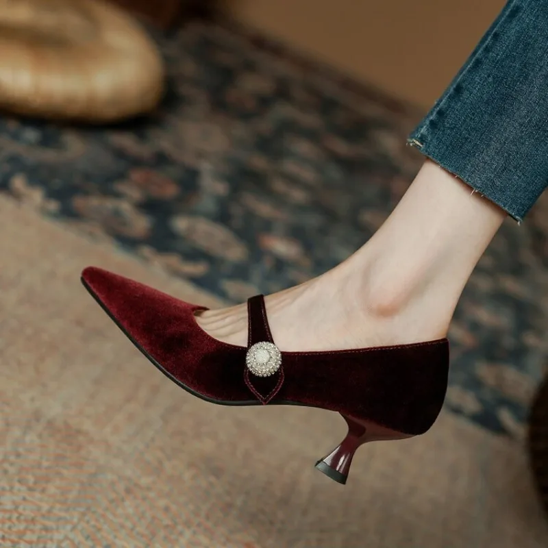 النبيذ الأحمر أشار تو ماري جين - مراجعة Women'S Shoes وسعره