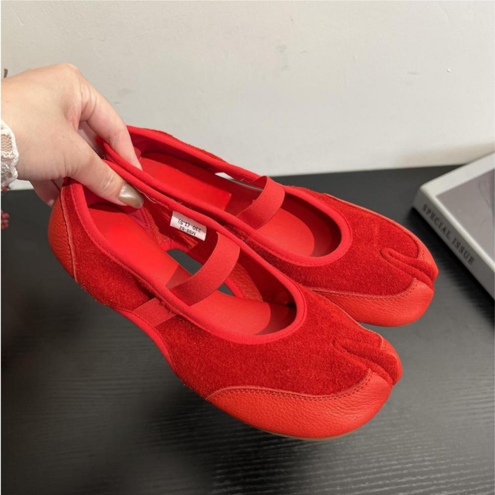 صنادل نسائية أحذية رقص باليه ب - مراجعة Sandals وسعره