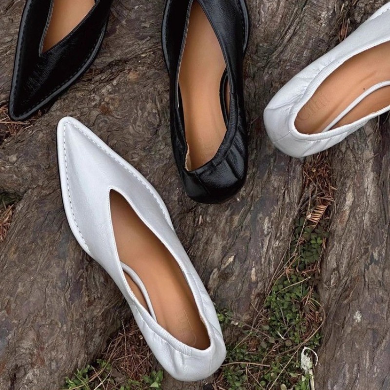 حذاء فردي جديد بمقدمة مدببة لع - مراجعة Heels وسعره