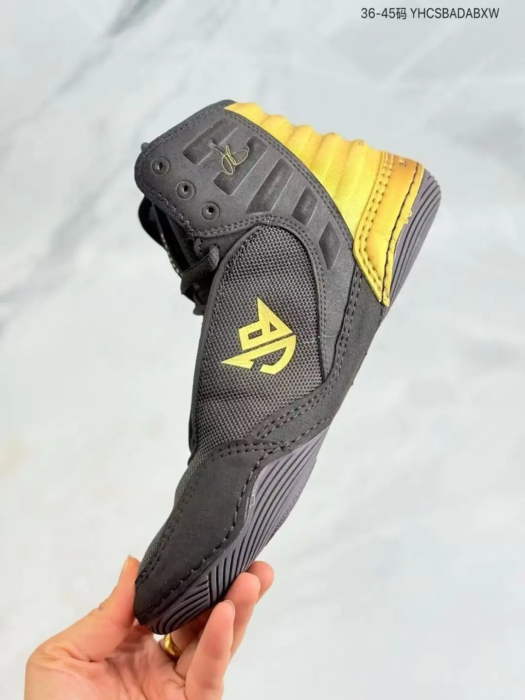 أحذية الجري للرجال والنساء مود - مراجعة Anti Slip Trail Running Sneakers وسعره