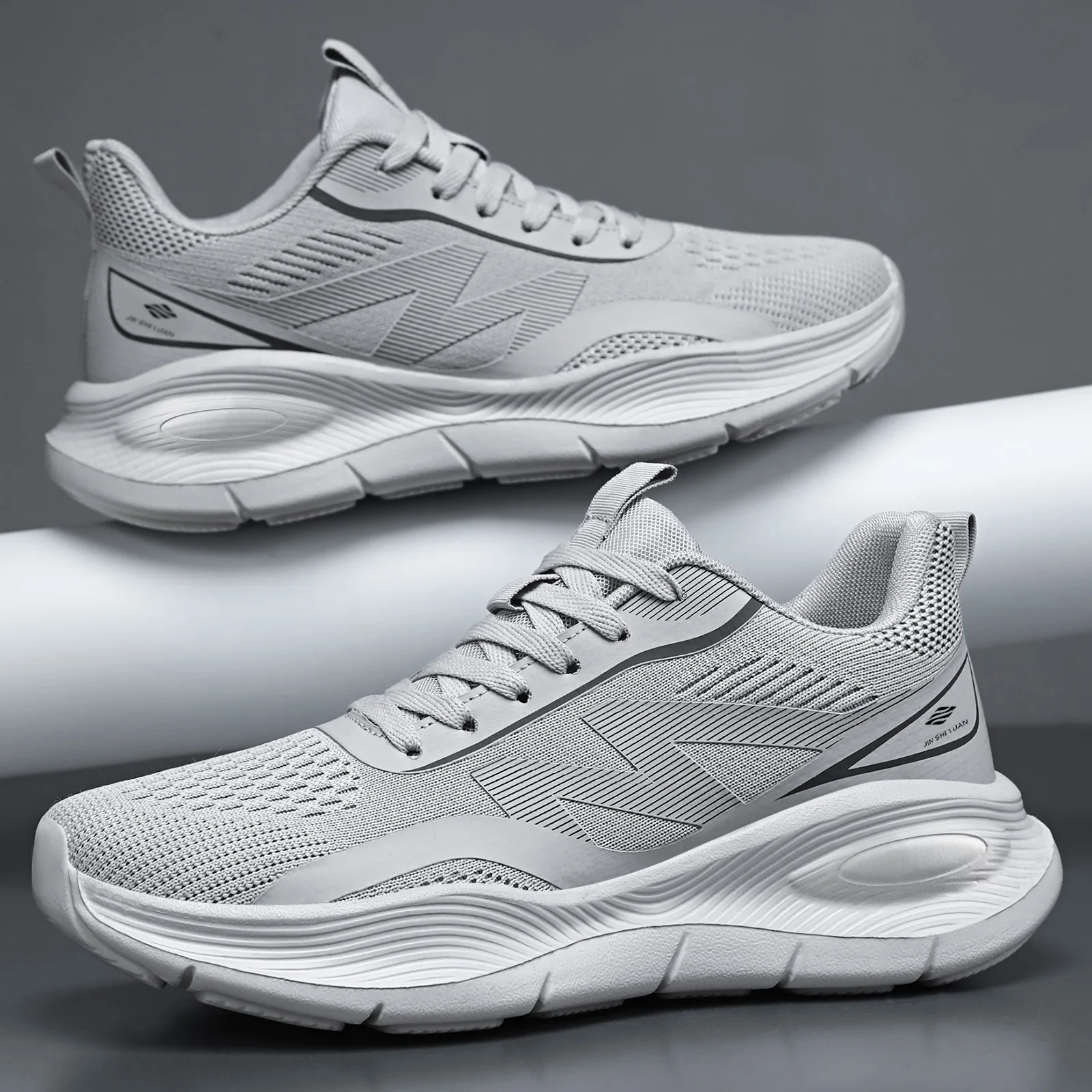 أحذية رياضية شبكية للرجال، خفي - مراجعة Shock Absorbing Gym Trainers وسعره